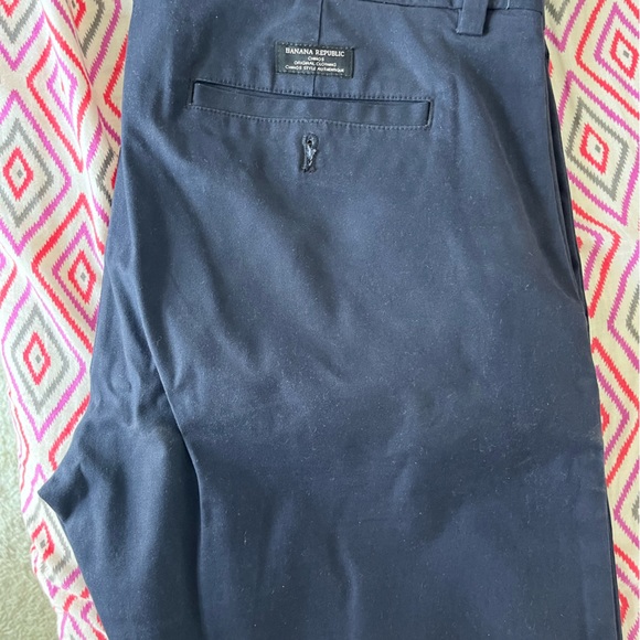 Banana Republic Chino Pants - Picture 3 of 3